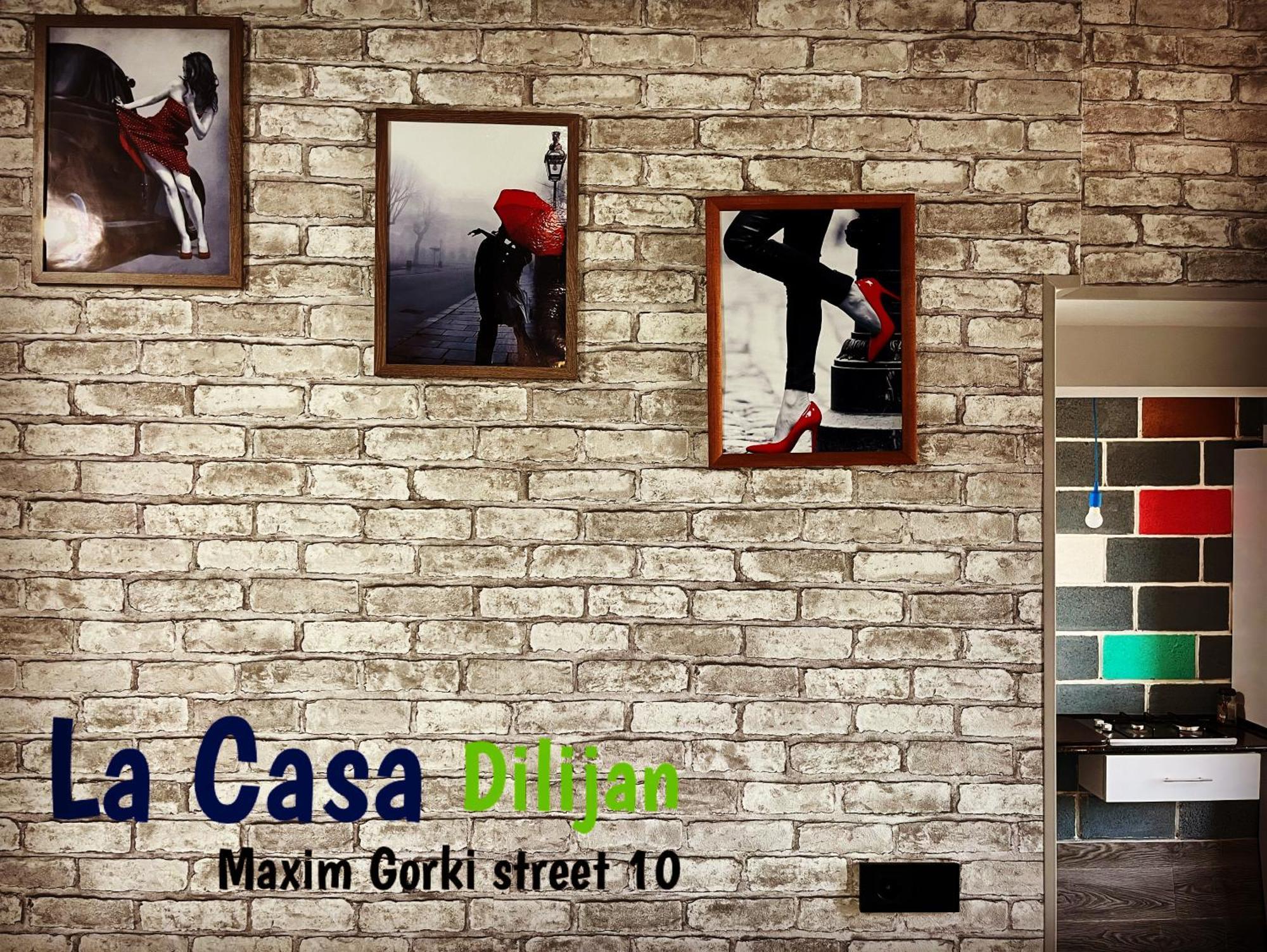 Hostel La Casa Dilidschan Exterior foto